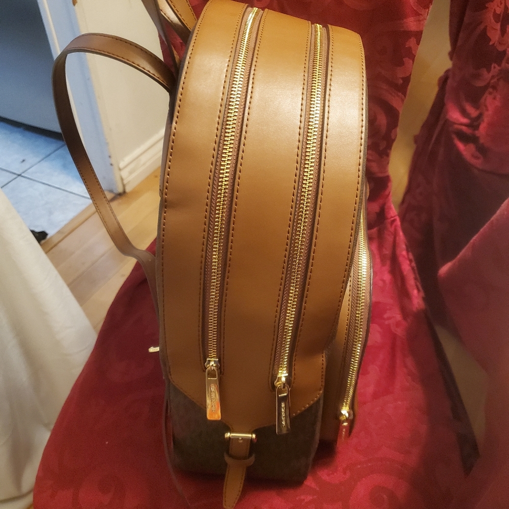 JAYCEE MICHAEL KORS BACKPACK - Picture 7 of 8
